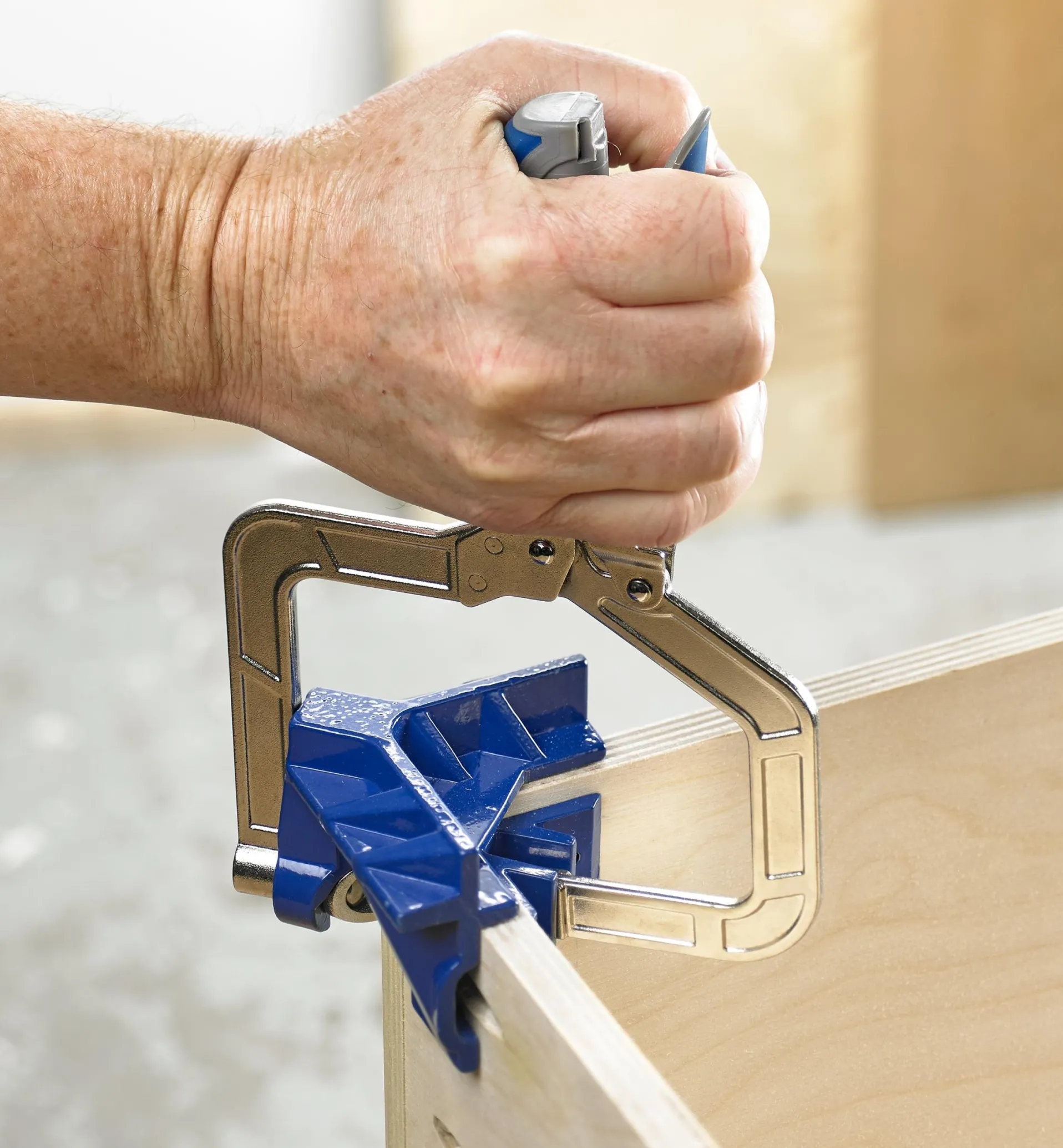 Lee Valley Kreg Corner Clamp