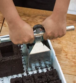 Lee Valley Large Soil Blocker