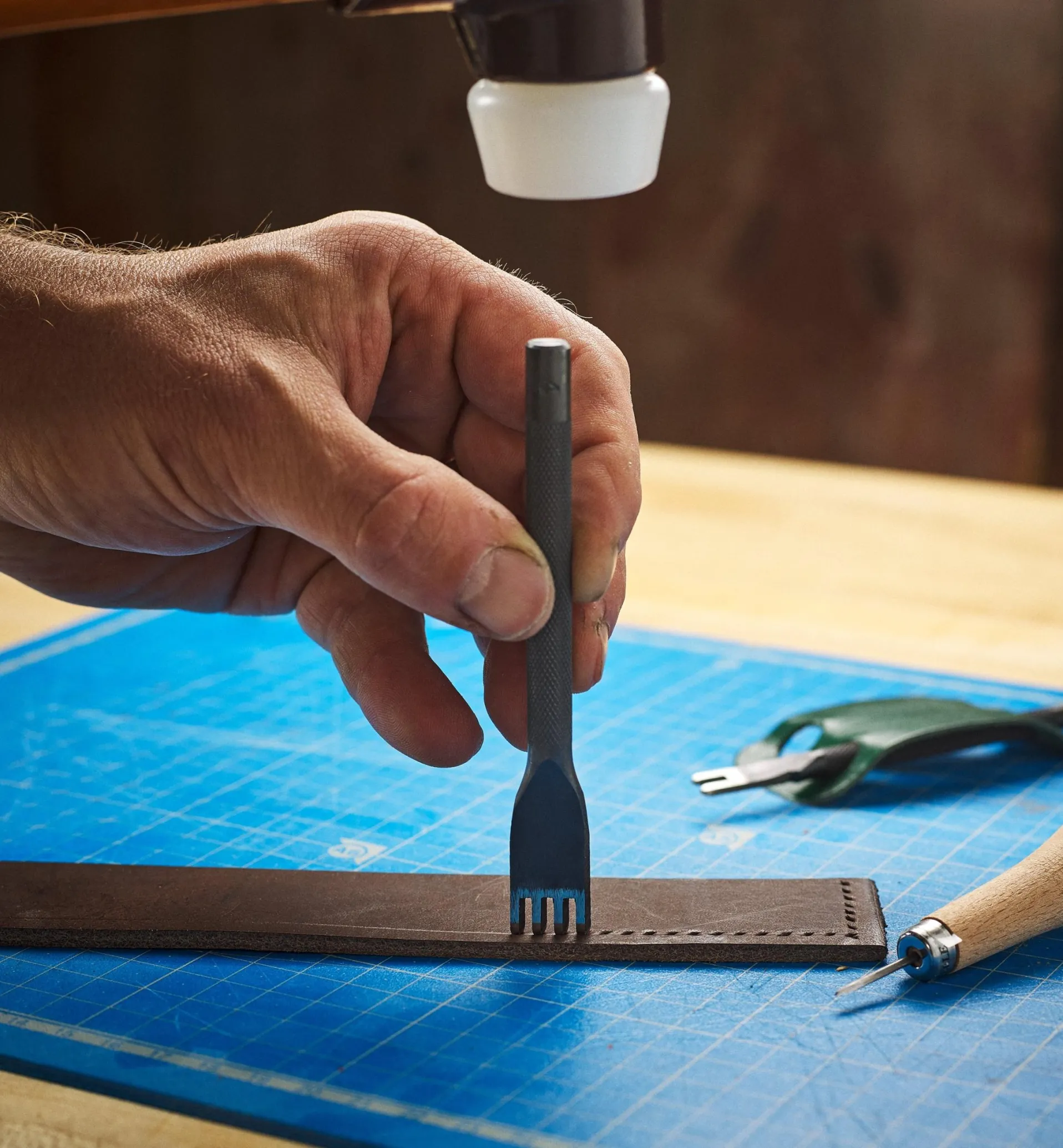 Lee Valley Leather-Stitching Chisels & Awl Sets