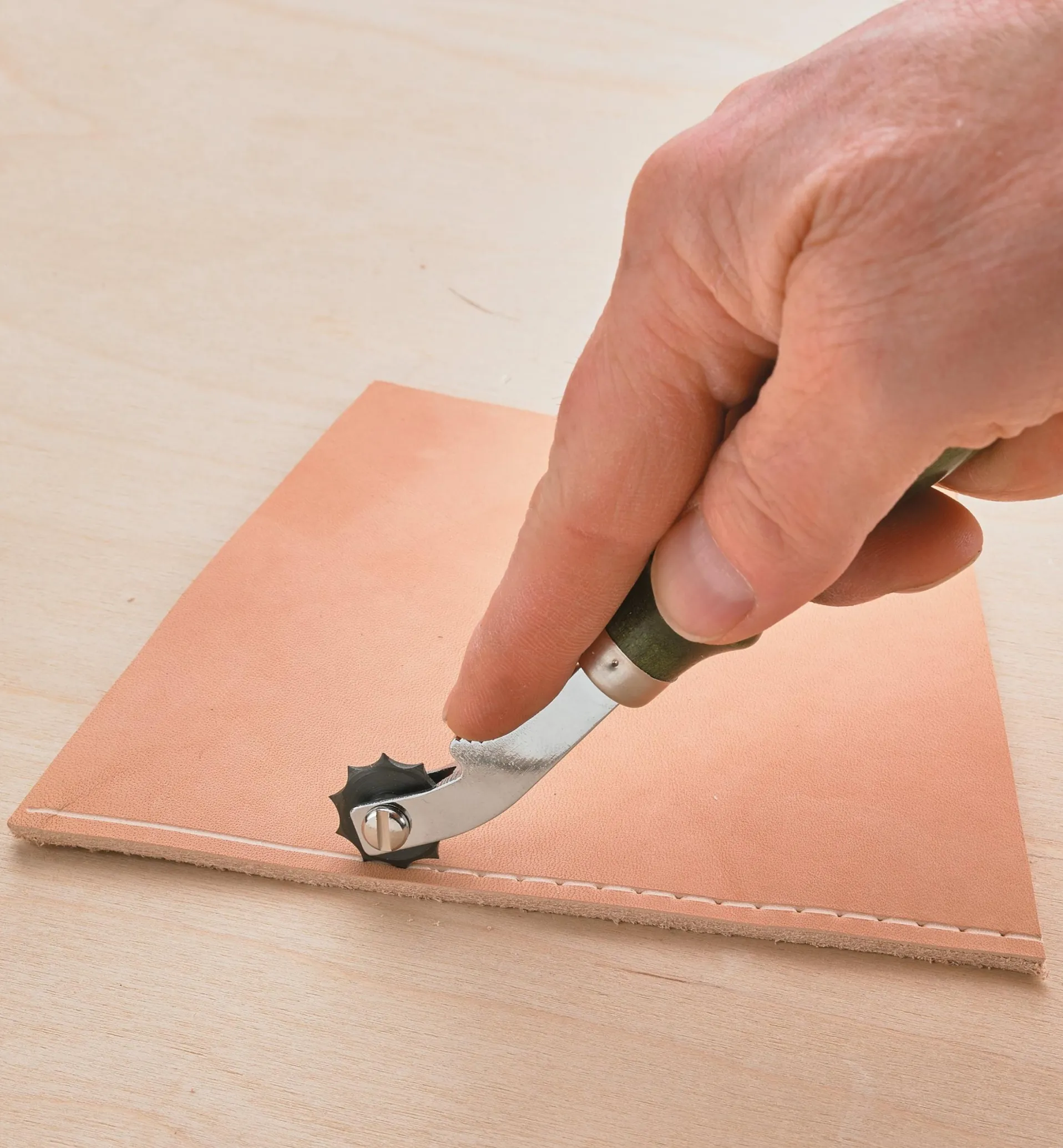 Lee Valley Leather-Stitching Wheel Set