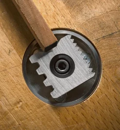 Lee Valley Replica Recessed Bench Stop