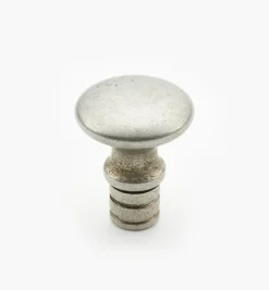 Lee Valley Small Turned Knobs