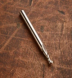 Lee Valley Leigh 3/16" High-Speed Steel Spiral Upcut Bit, 1/4" Shank