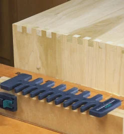 Lee Valley Leigh Box Joint Jig