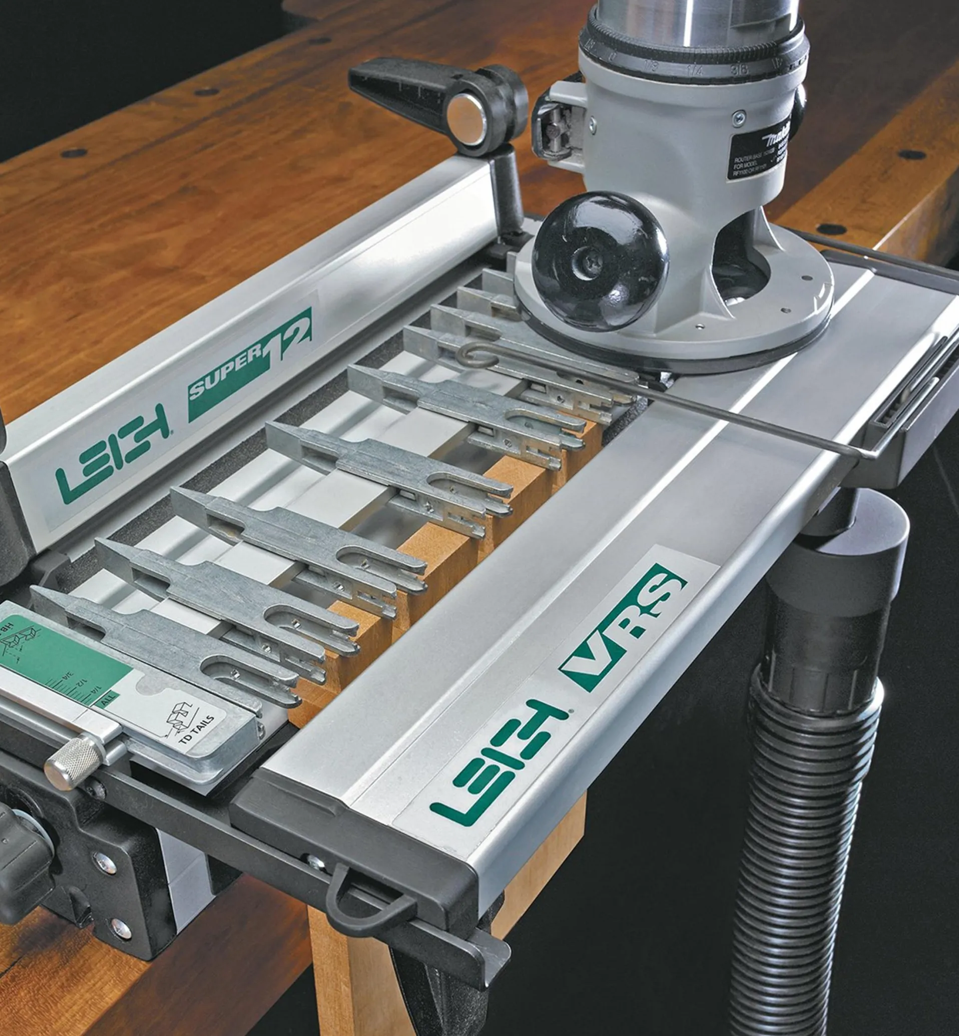 Lee Valley Leigh VRS Vacuum & Router Support
