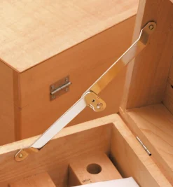 Lee Valley Lid Stays