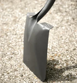 Lee Valley Long-Handled Square Shovel