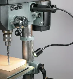 Lee Valley Magnetic-Mount LED Work Light