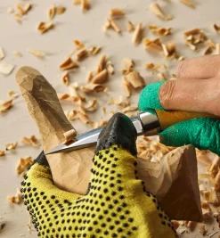 Lee Valley Make It Yourself Hand-Carved Basswood Birds Kit