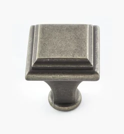 Lee Valley Manor Square Knobs