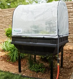 Lee Valley Medium Vegepod Container Garden