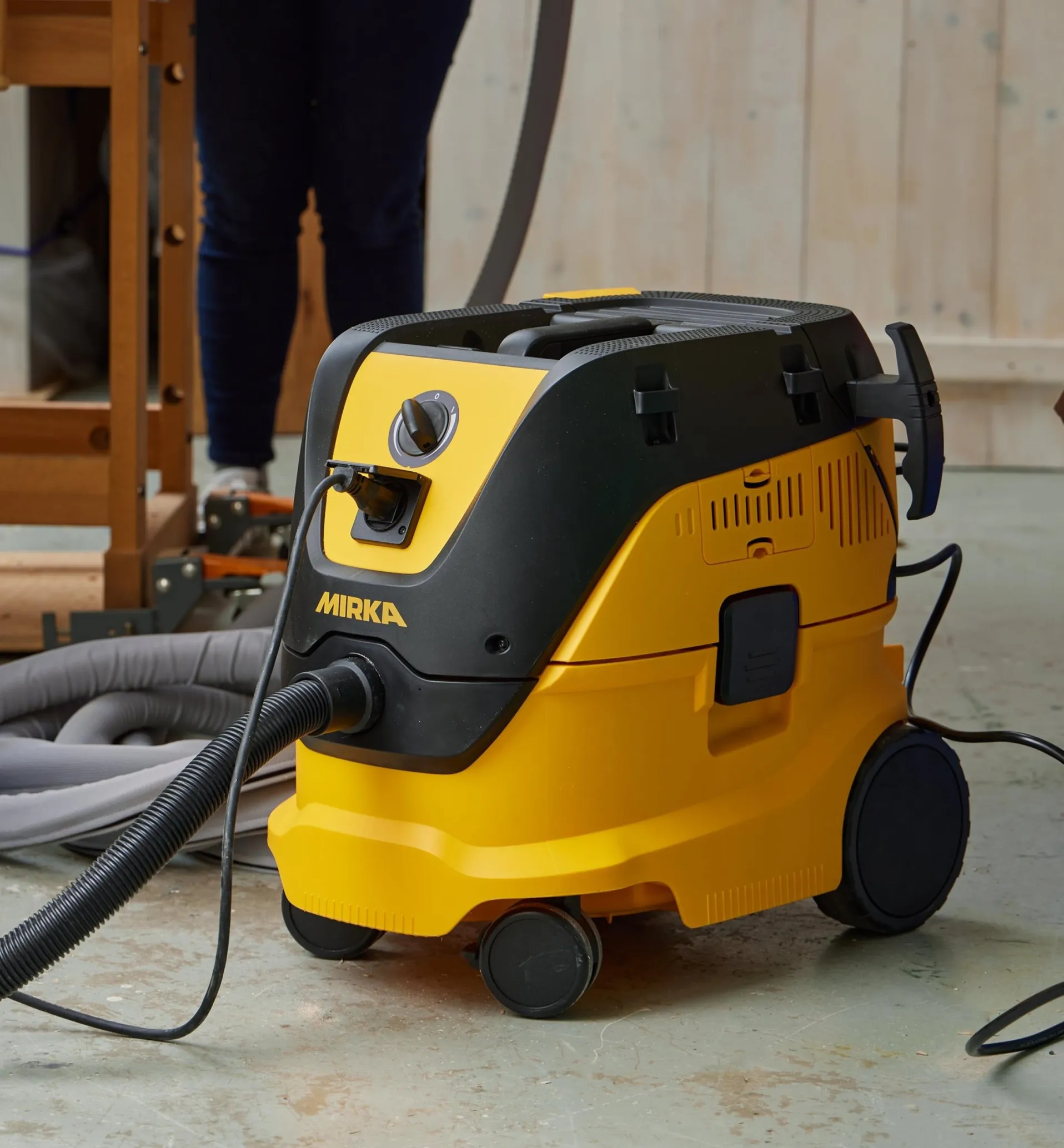 Lee Valley Mirka Dust Extractor 1230 HEPA PC