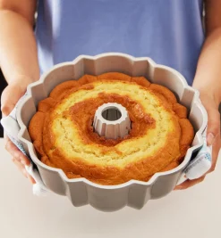 Lee Valley Original Bundt Pan