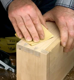 Lee Valley 16-Pc. Sample Pack Of Mirka Gold Sandpaper Sheets