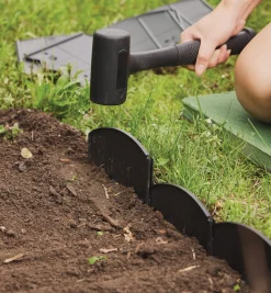 Lee Valley Pound-In Edging
