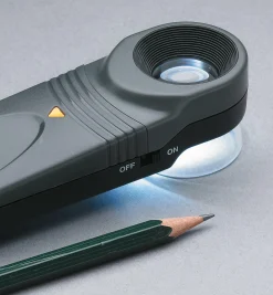 Lee Valley 15-Power Lighted Loupe