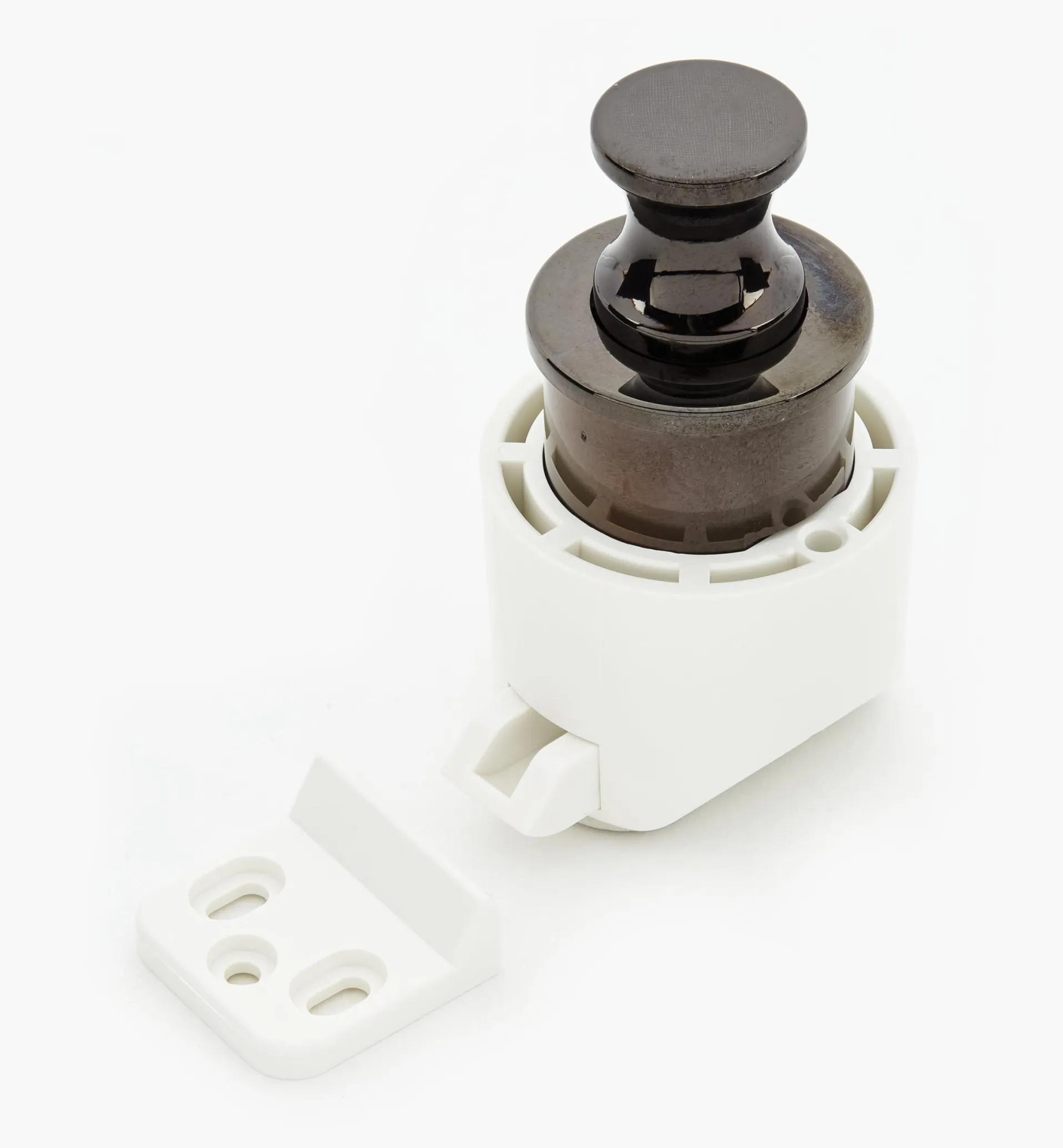 Lee Valley Push Knobs With Latch