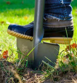 Lee Valley Radius Root-Cutter Lawn Edger