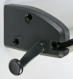 Lee Valley Retractable Clothesline