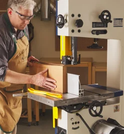 Lee Valley Rikon 18" Deluxe Bandsaw (Model 10-342)