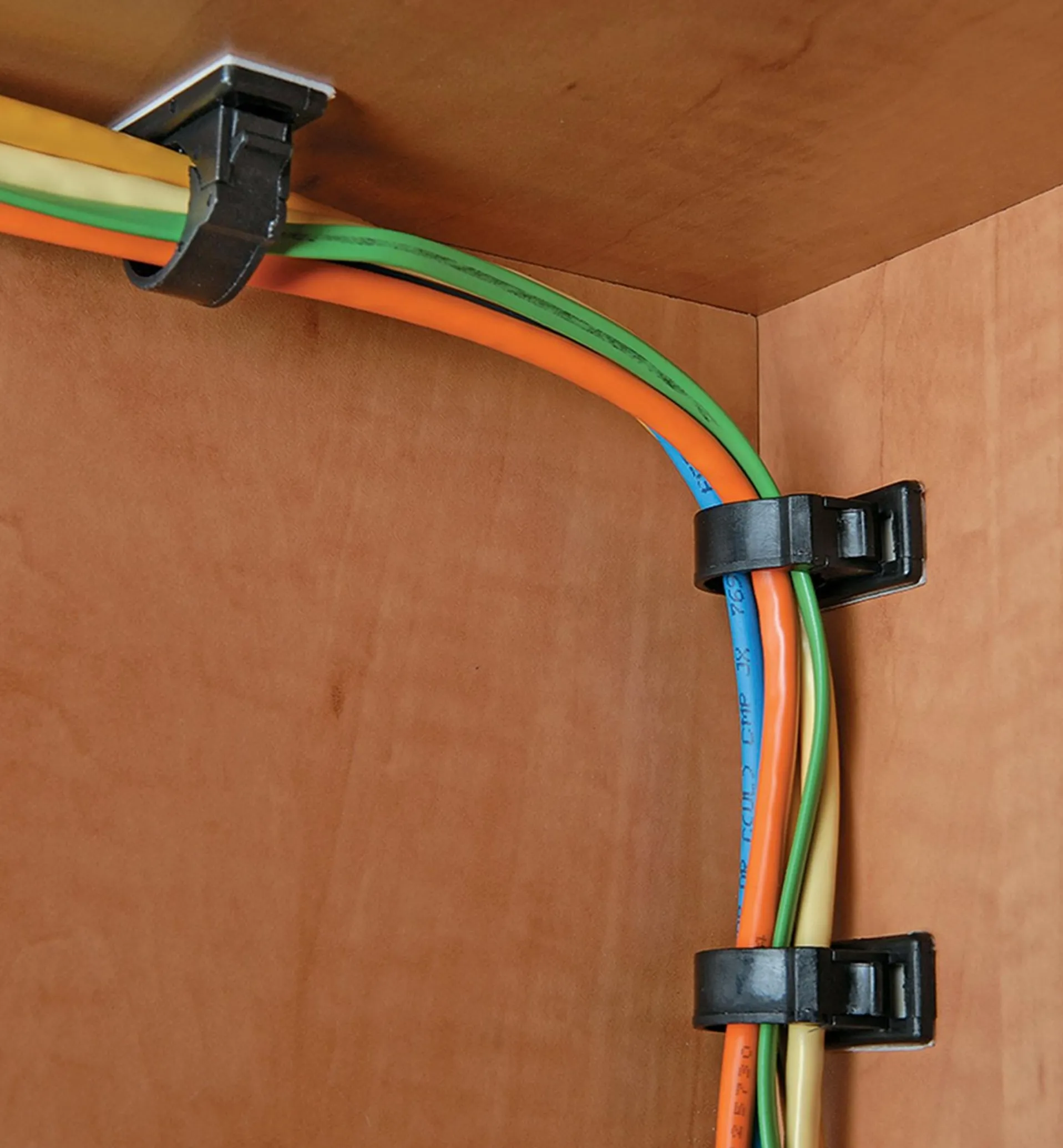 Lee Valley Round Releasable Cable Clamps