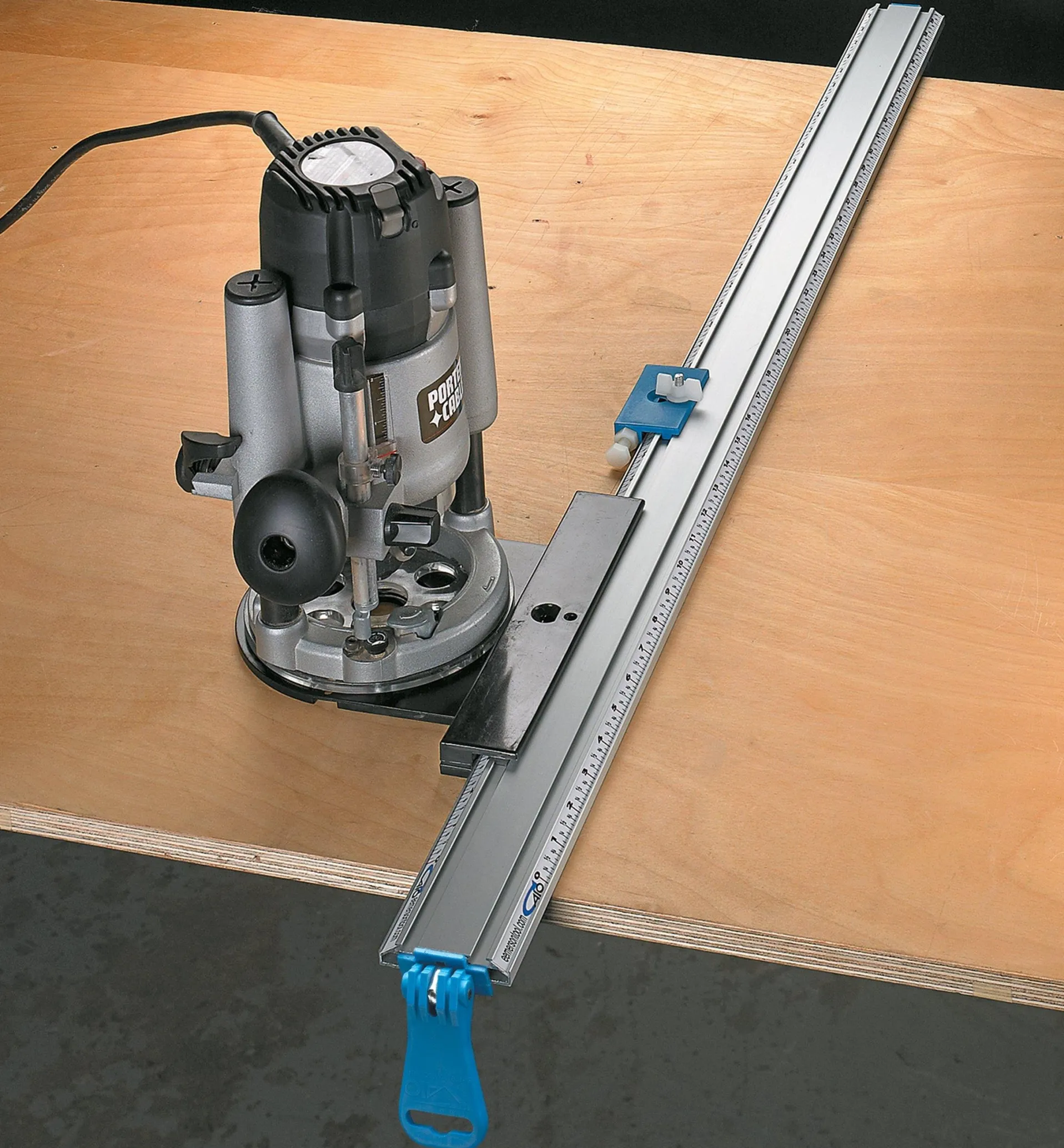 Lee Valley Saw/Router Plate For Low-Profile Tool Guides