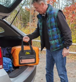 Lee Valley Self-Inflating Cooler