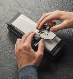 Lee Valley Shapton RockStar Stones With Stainless-Steel Case