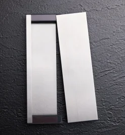 Lee Valley Shapton Stainless-Steel RockStar Stone Case