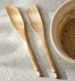 Lee Valley Slanted Pot Scoop