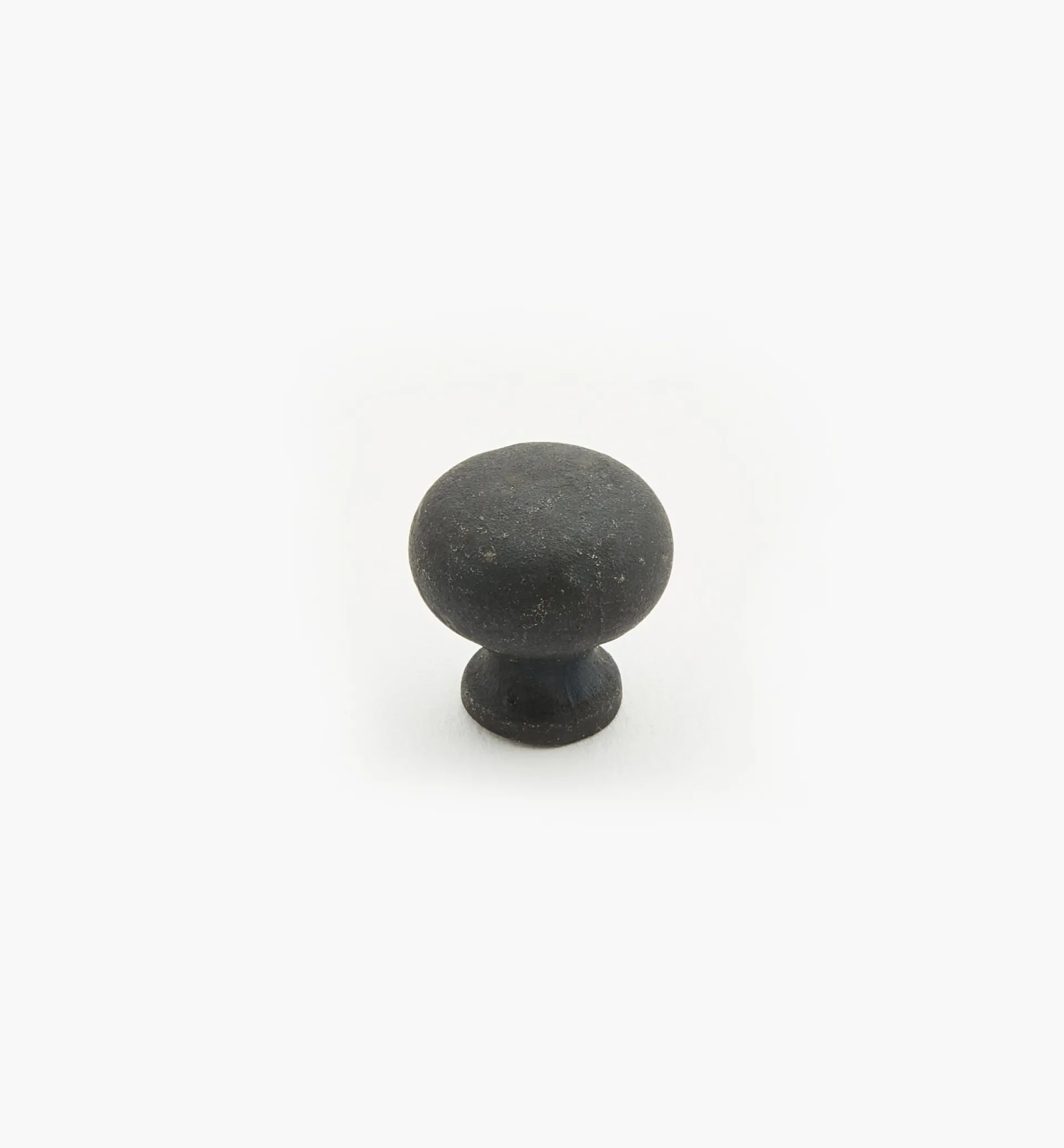 Lee Valley Small Cast Steel Classic Knobs