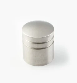 Lee Valley Stainless-Steel Ribbed Knobs