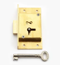 Lee Valley Standard Cut Cupboard Locks