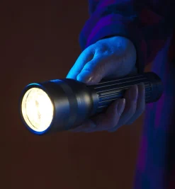 Lee Valley Suprabeam Q7XRS Flashlight