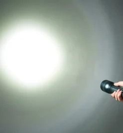 Lee Valley Suprabeam Q7XRS Flashlight