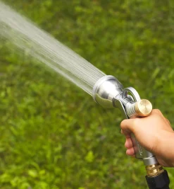 Lee Valley Three-Pattern Metal Nozzle