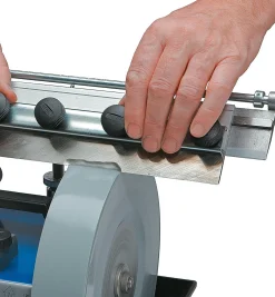 Lee Valley Tormek Planer Blade Attachment