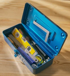 Lee Valley Toyo Medium Stackable Toolbox