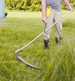 Lee Valley Traditional Austrian Scythe Set