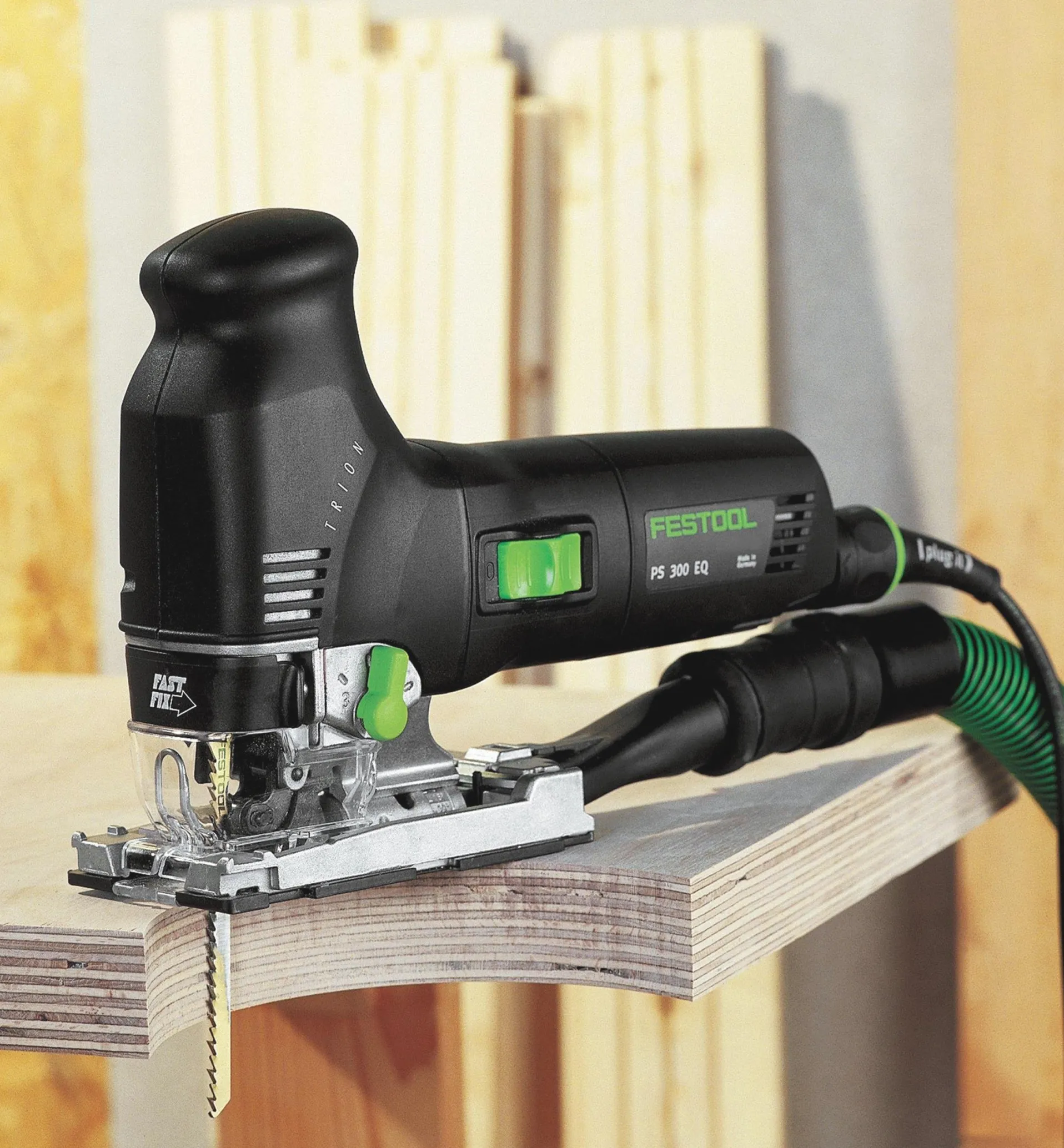 Lee Valley Trion PS 300 EQ Pendulum Jigsaw