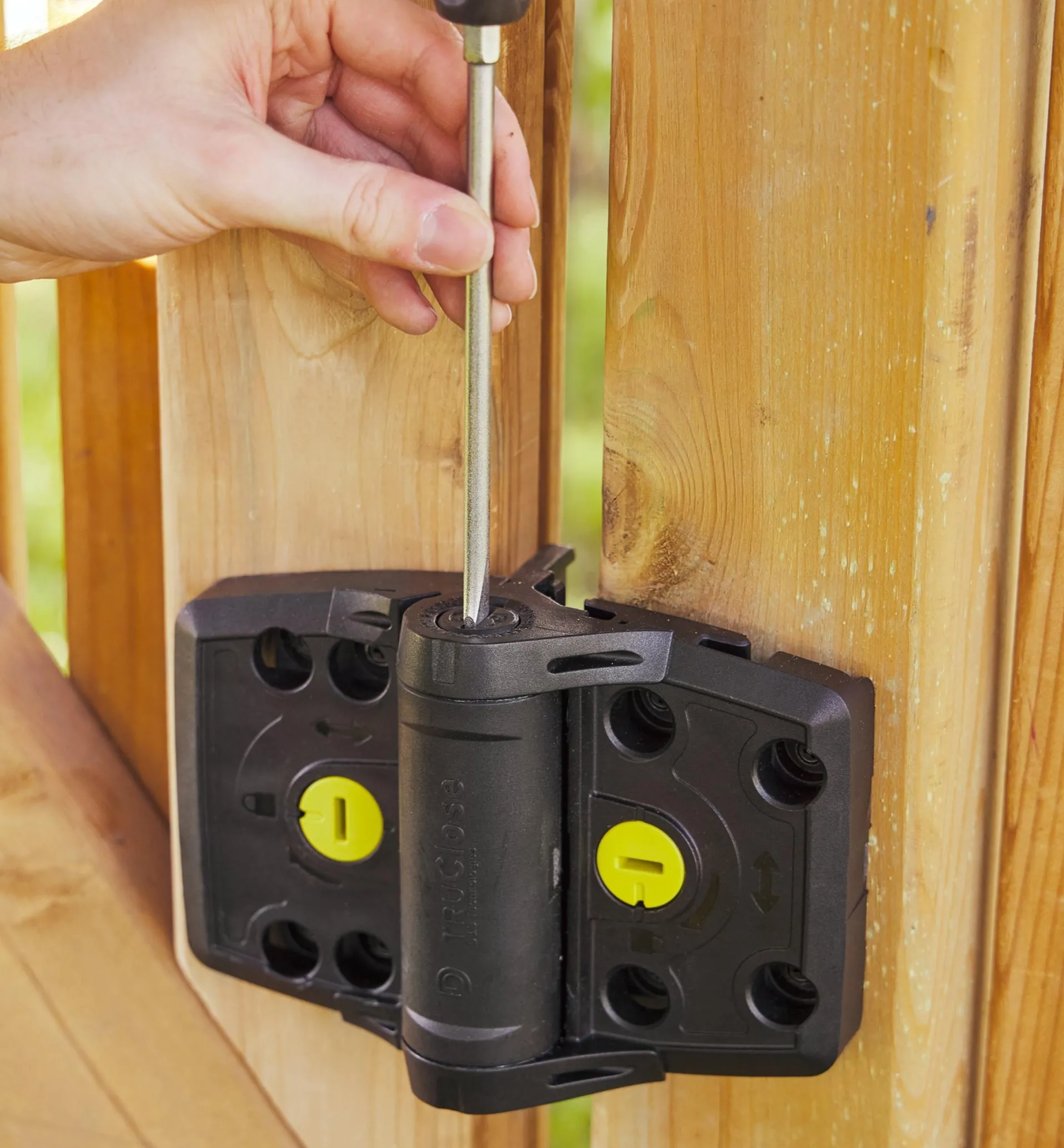 Lee Valley Tru-Close Hinges