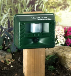 Lee Valley Ultrasonic Pest Deterrent