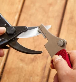 Lee Valley Universal Sharpener