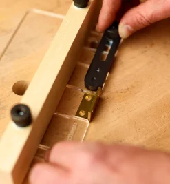 Lee Valley Veritas Cabinet Hinge Template