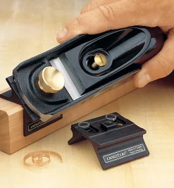 Lee Valley Veritas Chamfer Guide