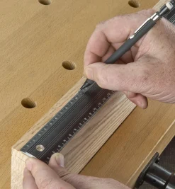 Lee Valley Veritas 600mm Aluminum Bench Rule