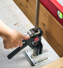 Lee Valley Viking Arm Assembly Jack