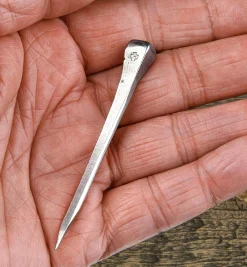 Lee Valley Vintage Horseshoe Nails