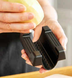 Lee Valley V-Slicer With Julienne Blade