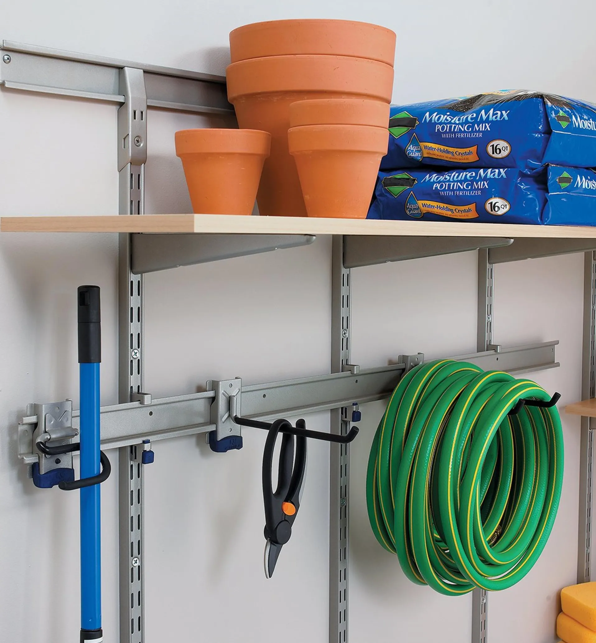 Lee Valley Wall Standards For Matrix Storage System